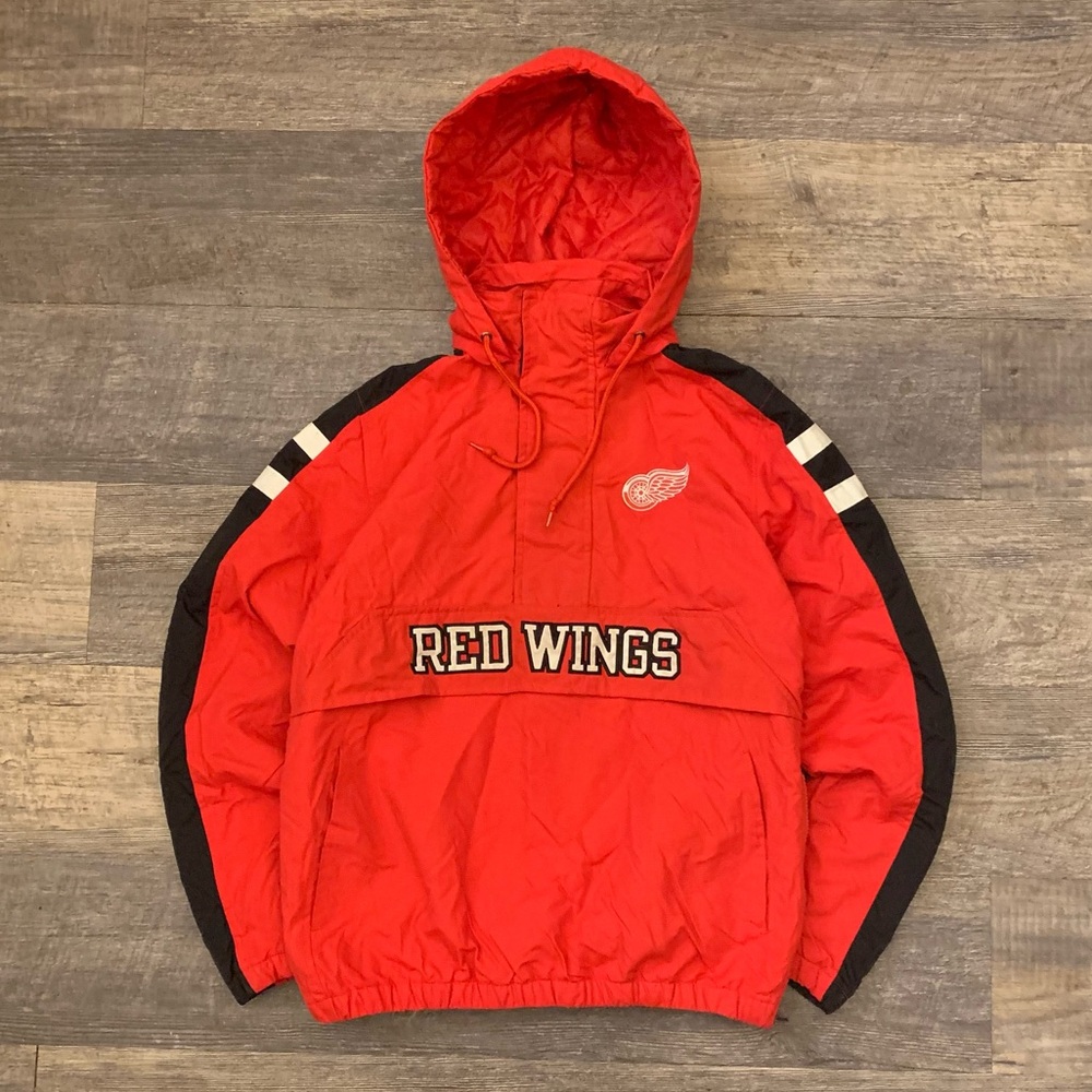 Y2K 2000s Detroit Redwings Spellout Puffer Jacket
Men’s Size Small